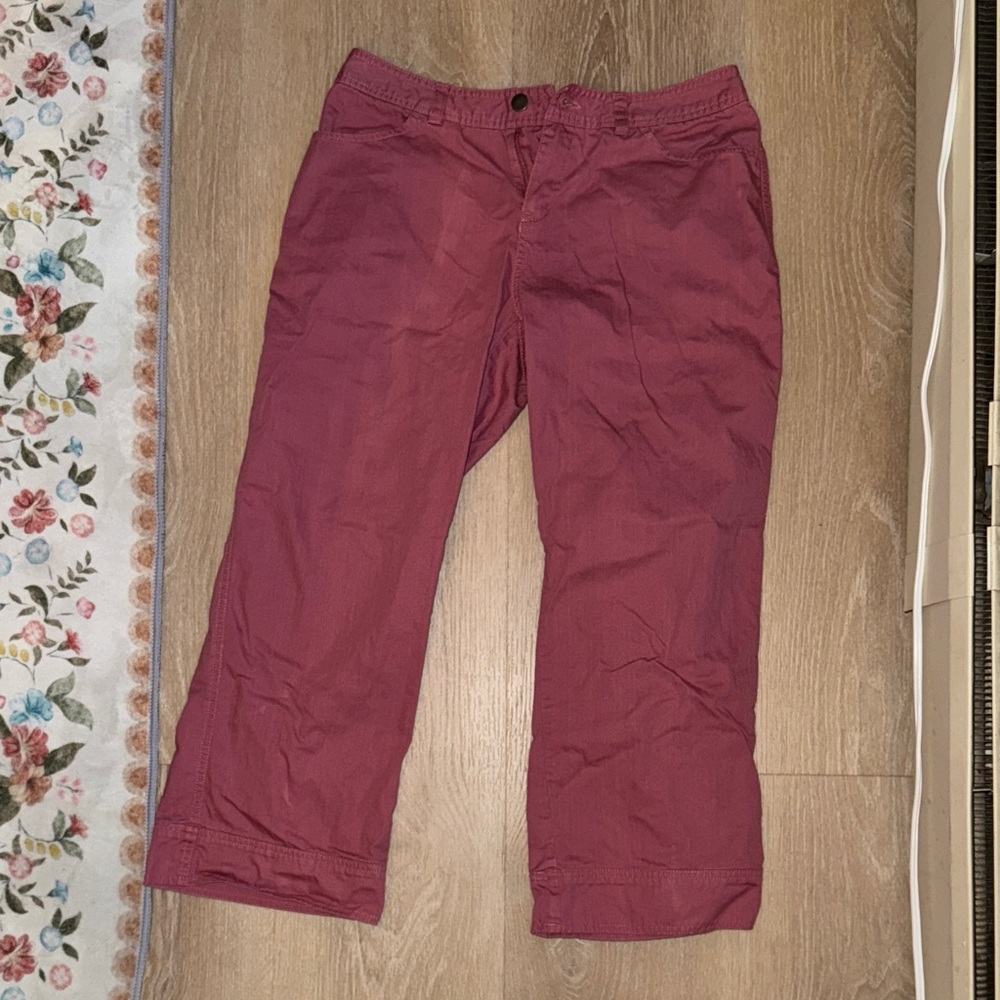 White Sierra Pink Capri Pants